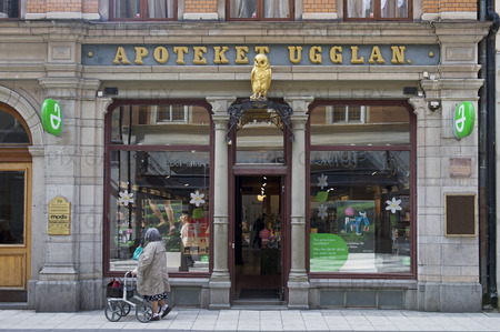 Sveriges äldsta apotek, Apoteket Ugglan i Stockholm