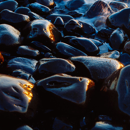 Stenar på strand