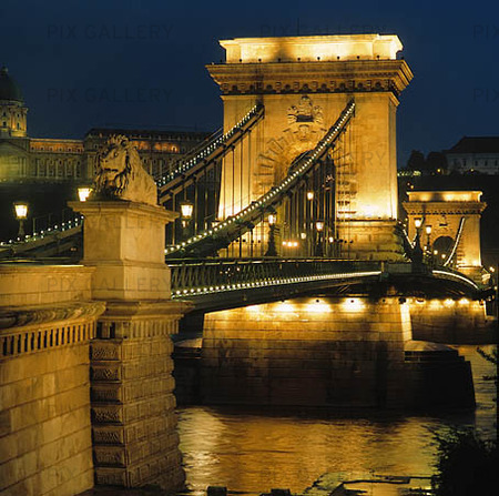 Kedjebron i Budapest, Ungern