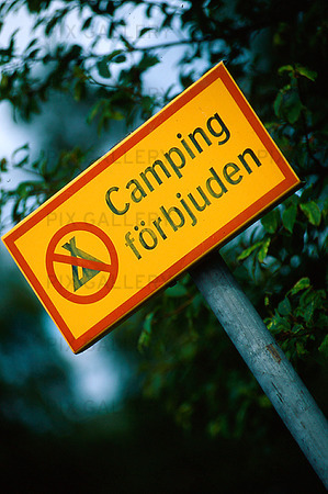 Skylt - Camping förbjuden