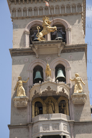Detalj från Katedralen i Messina på Sicilien, Italien
