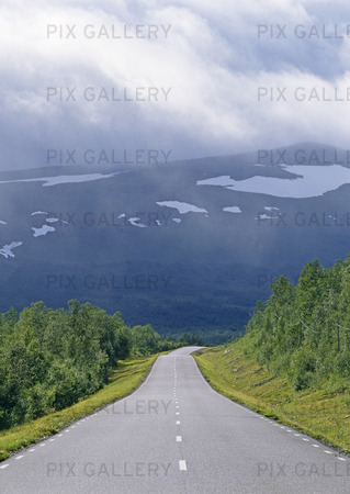 Landsväg över fjällen, Lappland