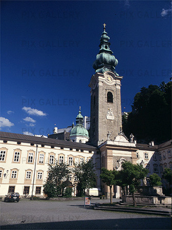 Kloster i Salzburg, Österrike