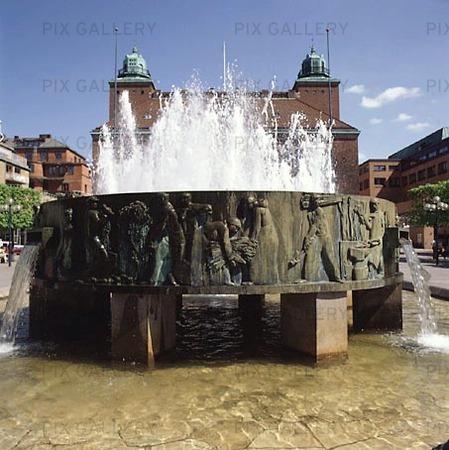 Sjuhäradsbrunnen på Stora Torget i Borås, Västergötland