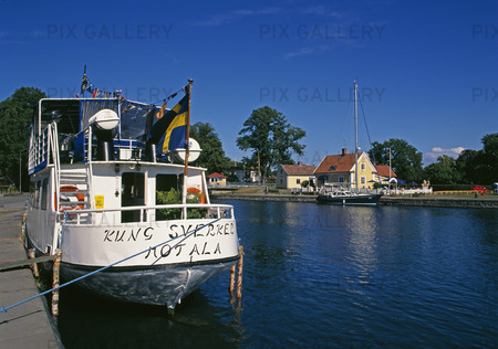 Båt i Motala hamn, Östergötland
