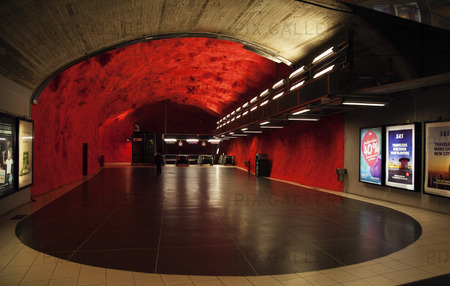 Tunnelbanestation i Solna, Stockholm
