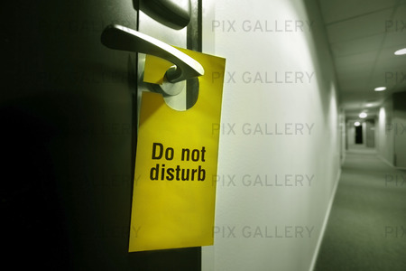 sign on the door handle do not disturb 