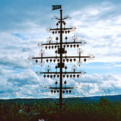 Järnkors på kyrkogård, Värmland