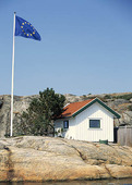 EU-flagga vid stuga