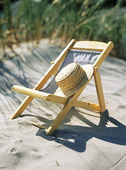 Solstol på strand