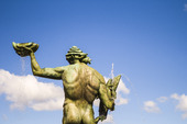 Staty Poseidon på Götaplatsen, Göteborg