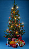 Christmas tree with Christmas gifts