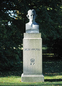 Staty av C M Bellman, Göteborg