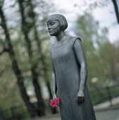 Statue Karin Boye, Gothenburg