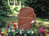 Greta Garbo gravestone