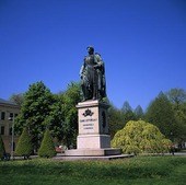 Statue in Norrköping, Östergötland