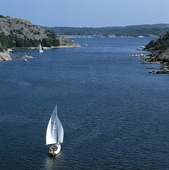 Sailing in the archipelago