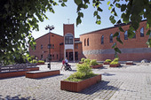 Mariakyrkan i Skogås, Stockholm