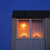 Julstjärna i fönster