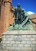 Engelbrektsgatan statue in Falun, Dalarna