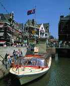 Kanalbåt i Amsterdam, Nederländerna