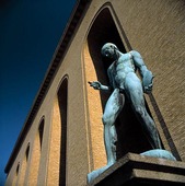 Staty på Götaplatsen, Göteborg