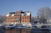 Gåsevadholms slott i vintermiljö, Halland
