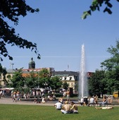 Belt spans Park, Gothenburg